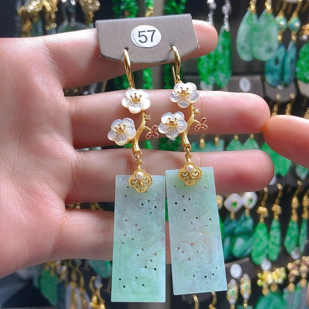 翡翠未镶嵌耳饰翡翠