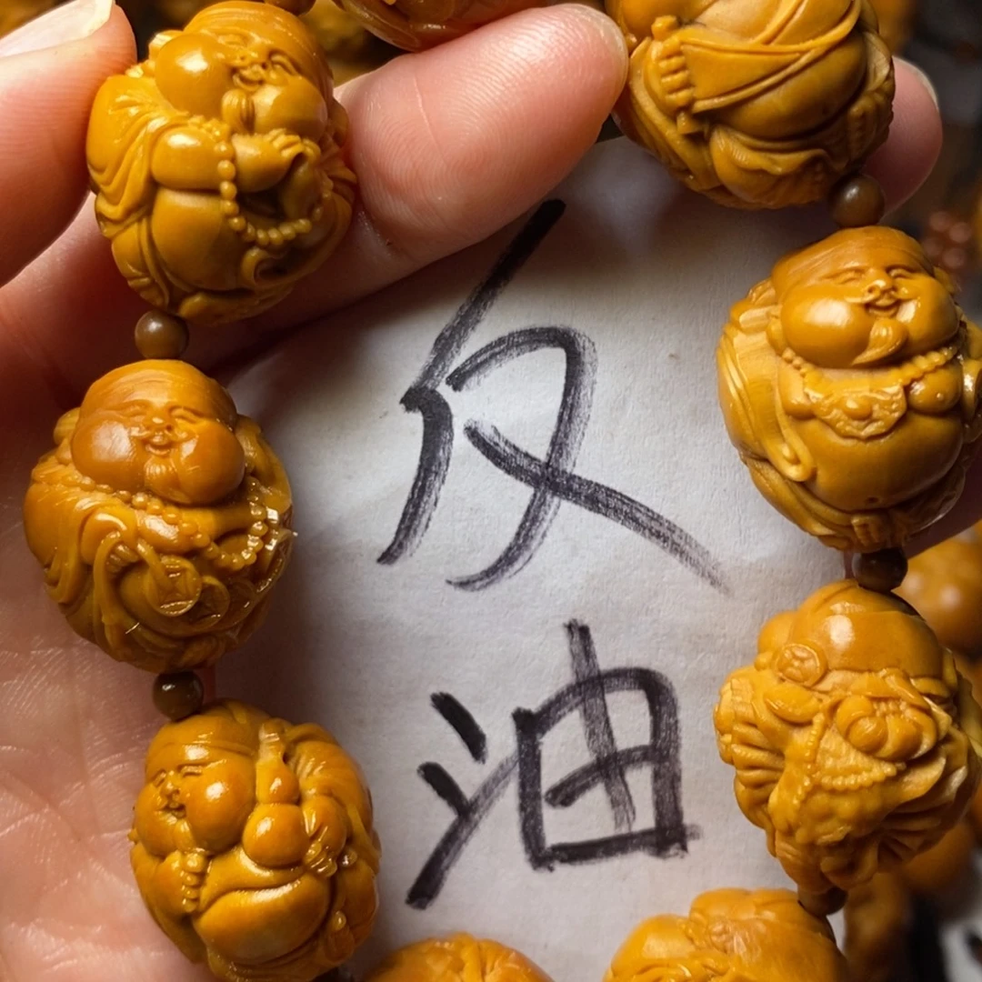 一***燚手串/手链橄榄核瑞兽财神上色