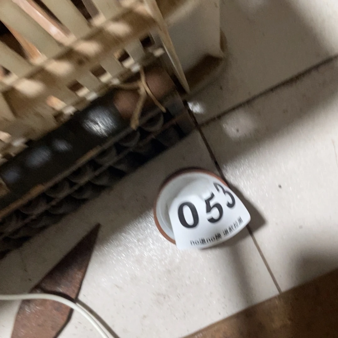 悠***然一物一图，工艺品。