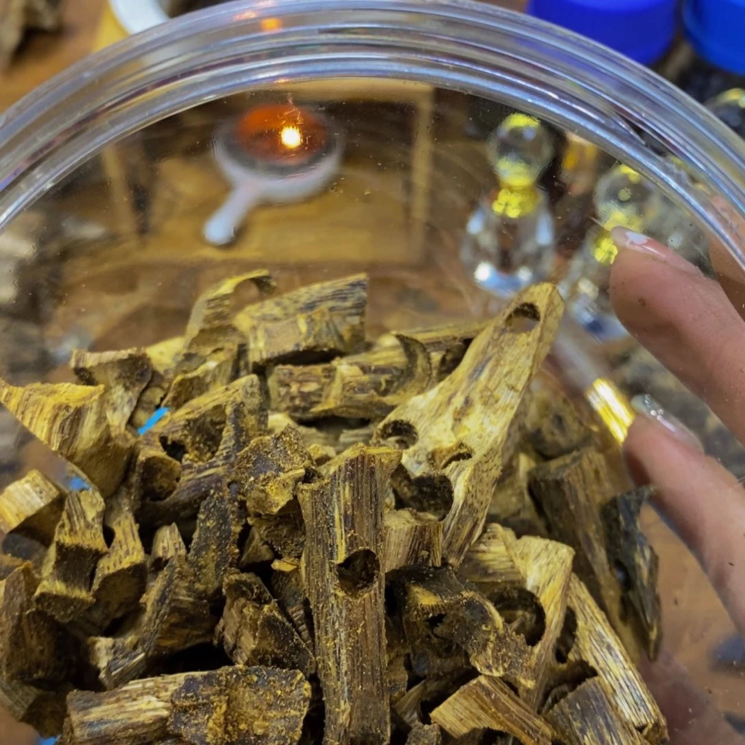 沉香碎屑沉香阳*棋楠乌身碎料200克