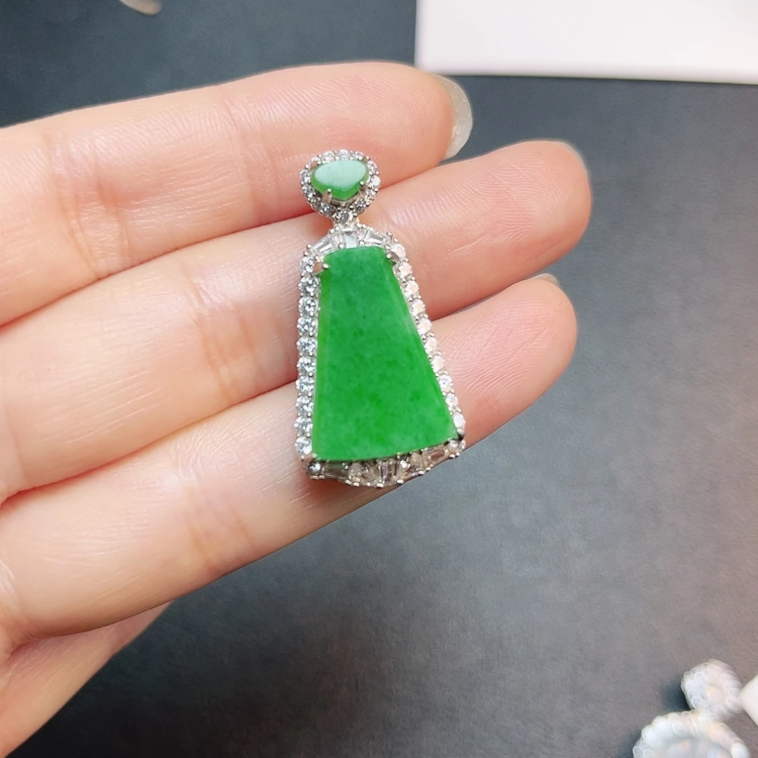 翡翠银S925镶嵌颈饰