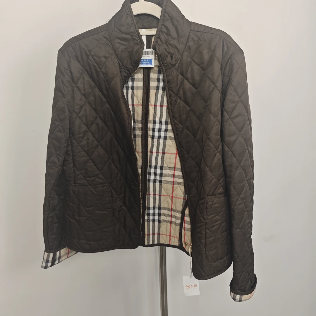 99新 BURBERRY/博柏利 黑色菱格棉服时尚外套/dd572