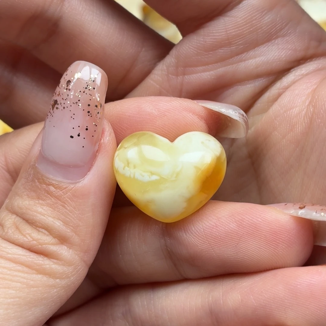 琥珀未镶嵌裸石蜜蜡