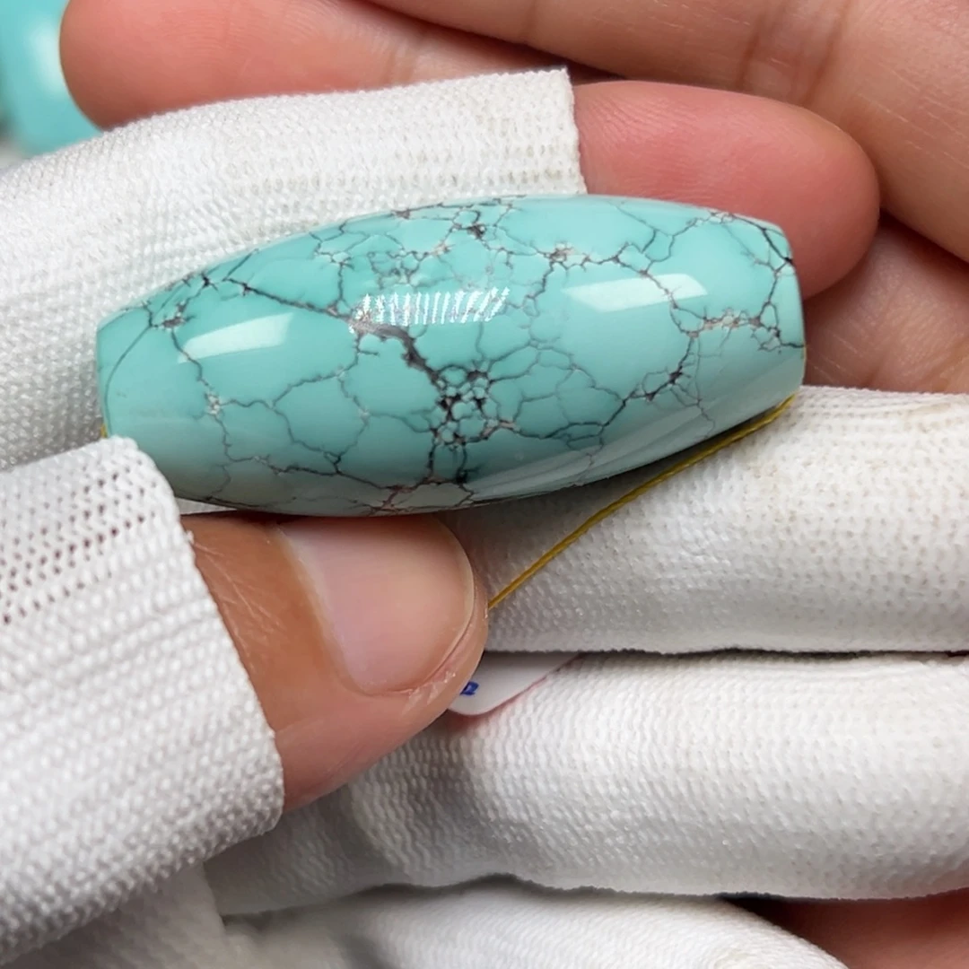 火***柴绿松石未镶嵌珠宝奇石