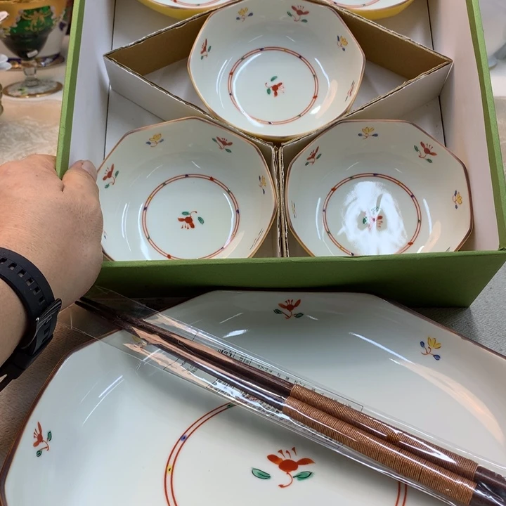 紫砂金瓷阁精品瓷器店