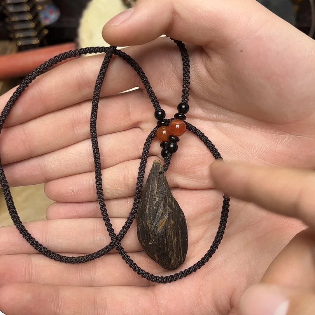 大叶紫檀（黑酸枝木类）