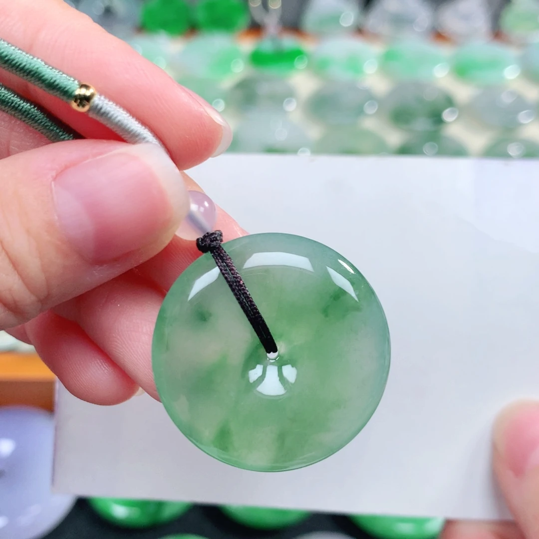 翡翠未镶嵌颈饰29.6-6.1