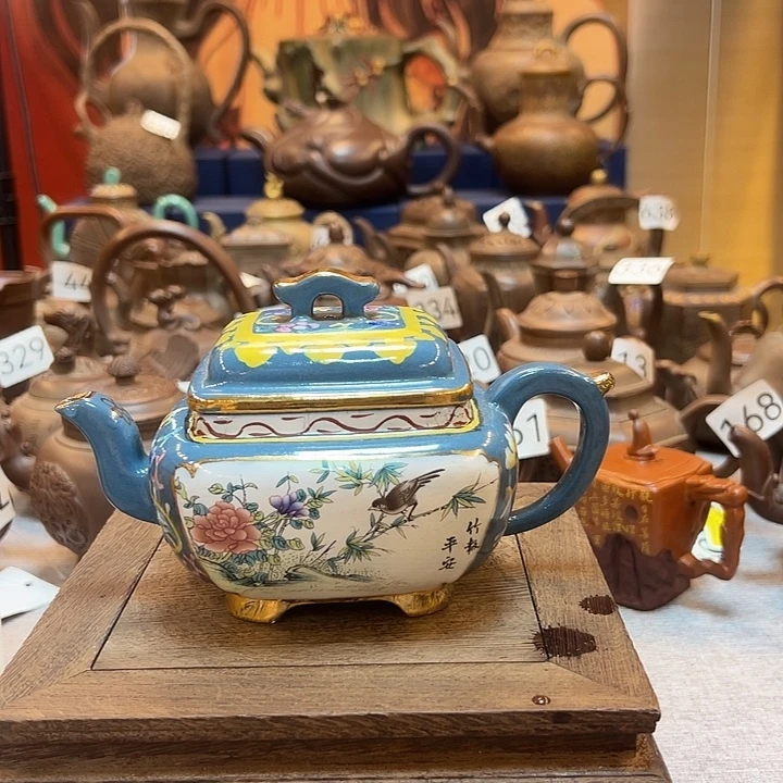 紫砂壶等艺术精品