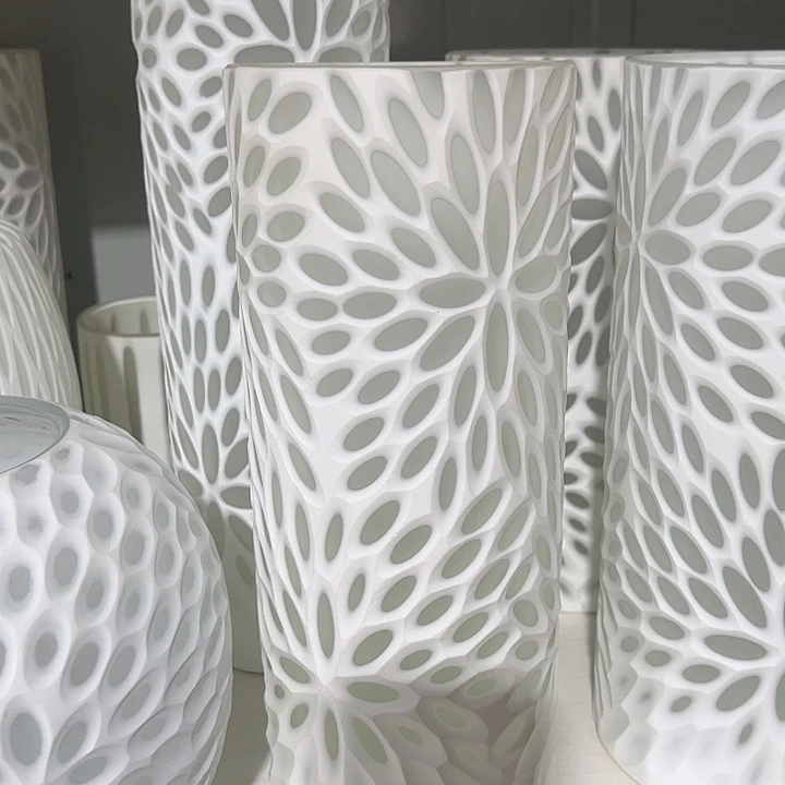 琉璃手工艺品白瓷磨刻花瓶花器高30口12