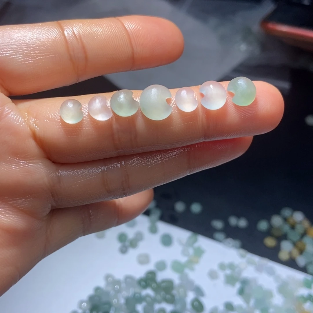 定制翡翠未镶嵌单个价格