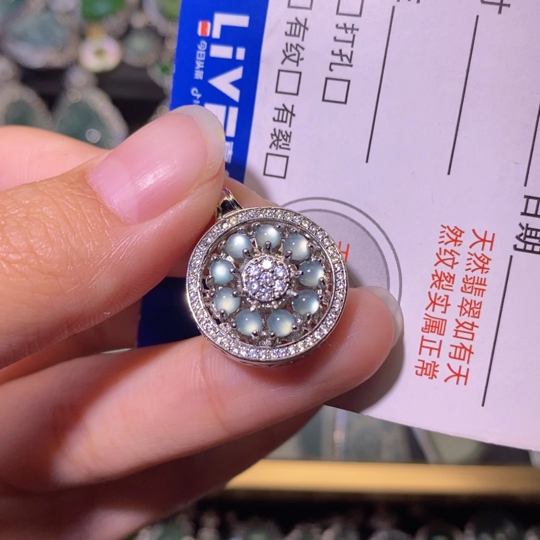 翡翠未镶嵌颈饰天然