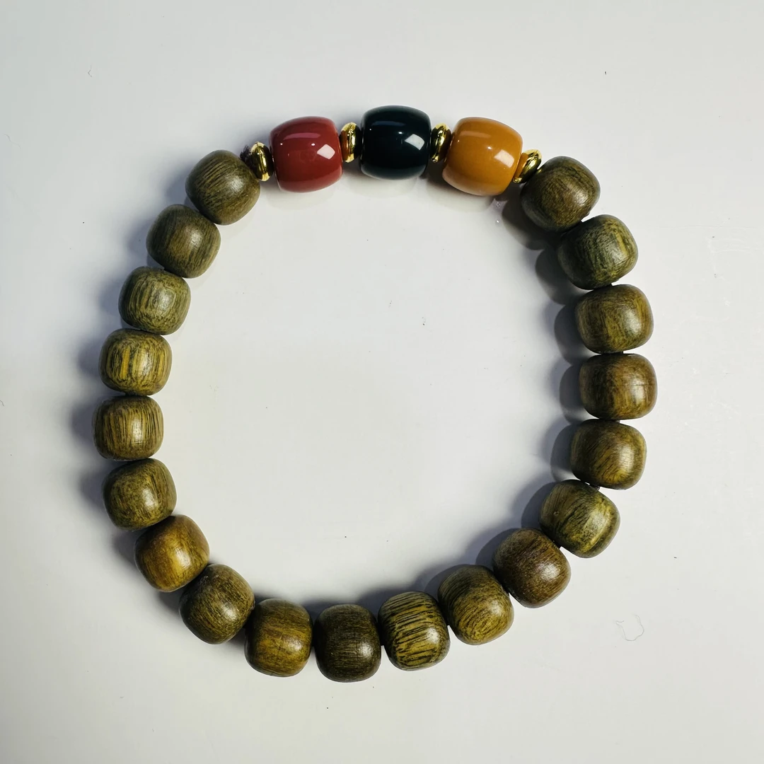 T004 花梨红绿灯手串