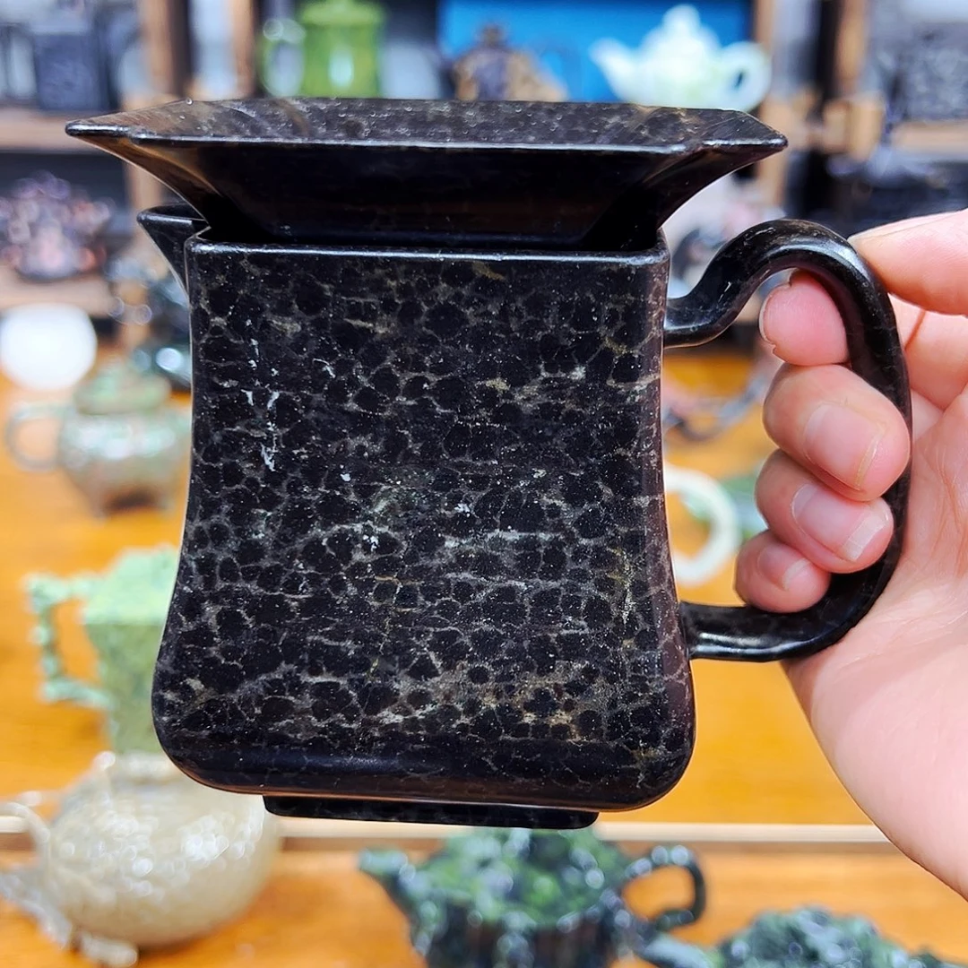 @***@茶空间天然原石梅花玉