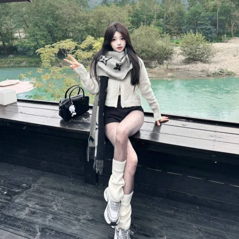 顺丰包邮 时尚百搭围巾