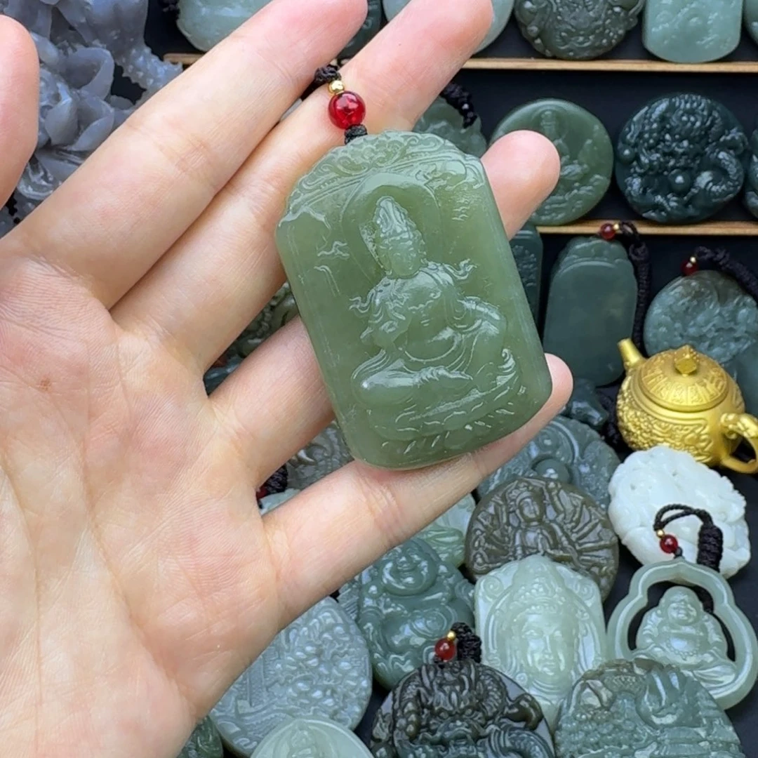 和田玉未镶嵌颈饰