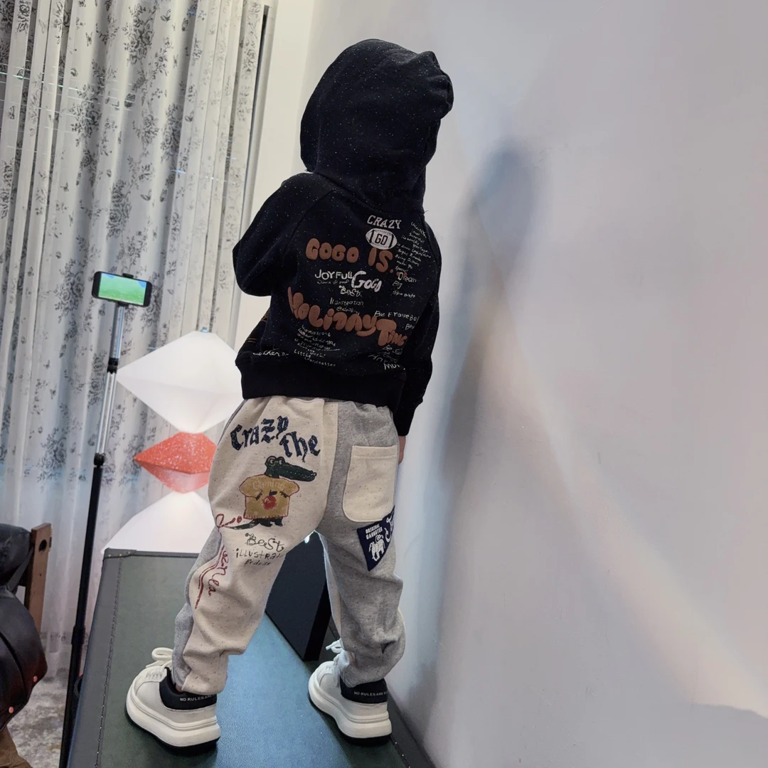 濮六六童装男女童日系小众潮酷童装花纱点点璀璨星河连帽毛圈卫衣