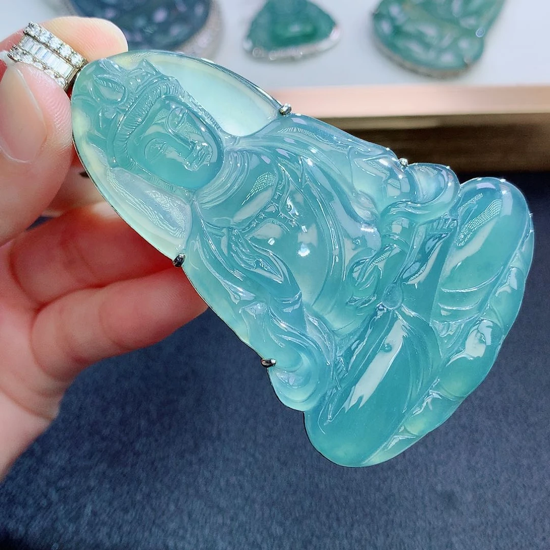 翡翠颈饰银S925镶嵌翡翠