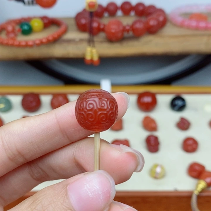 宁***远玛瑙/玉髓未镶嵌颈饰