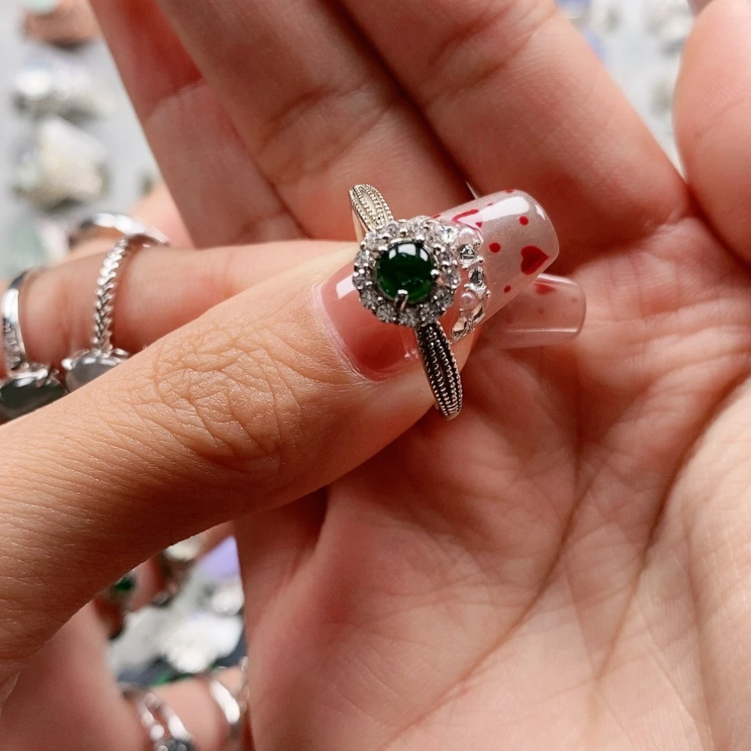 翡翠戒指银S925镶嵌天然翡翠活口戒指