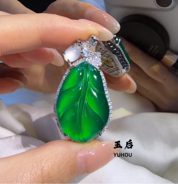 铜合金锆石吊坠 【玉后专属】时尚百搭精致款金枝玉叶吊坠