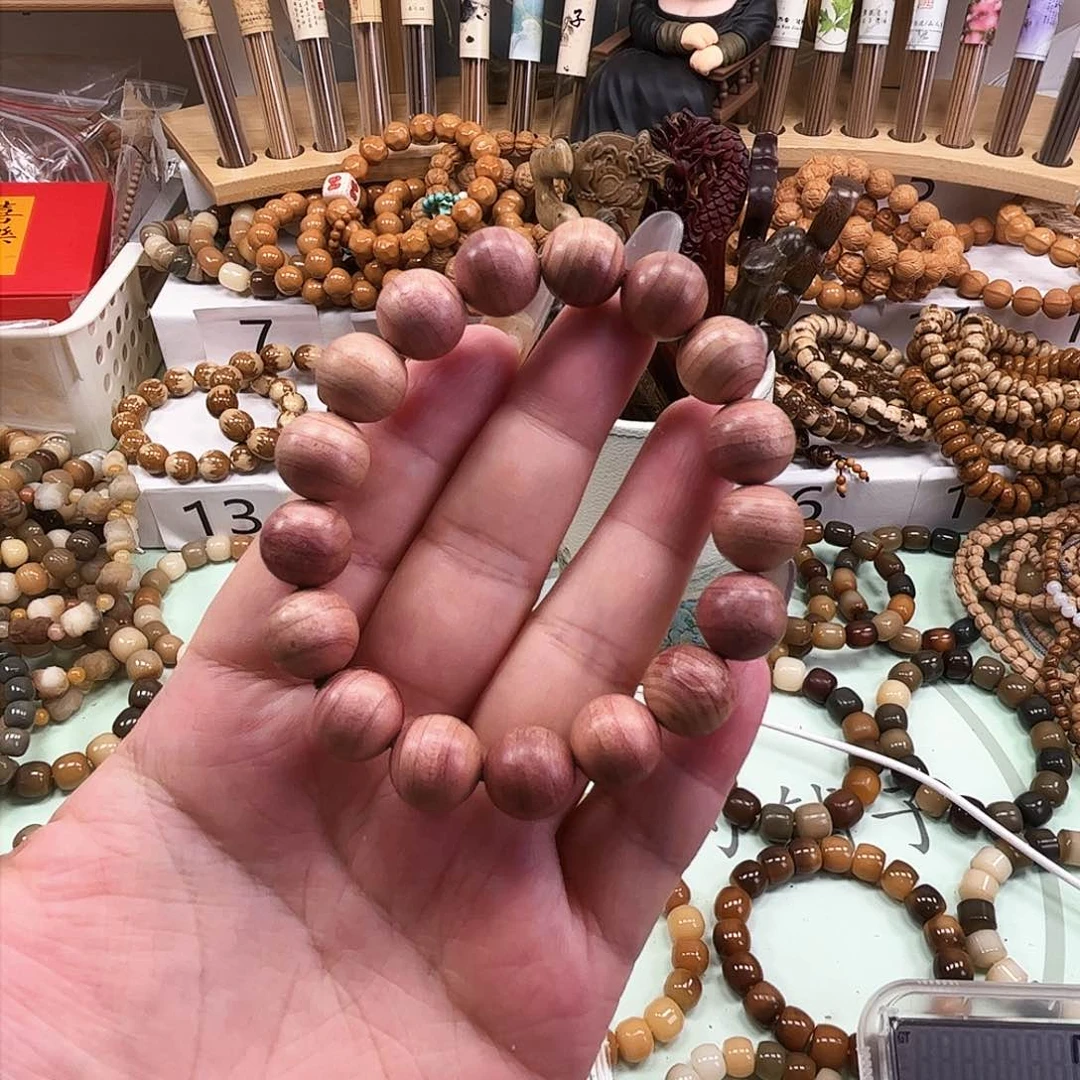 白玉菩提吊坠手串