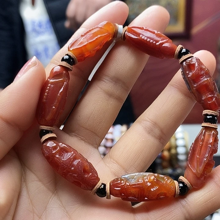 玛瑙/玉髓合金颈饰