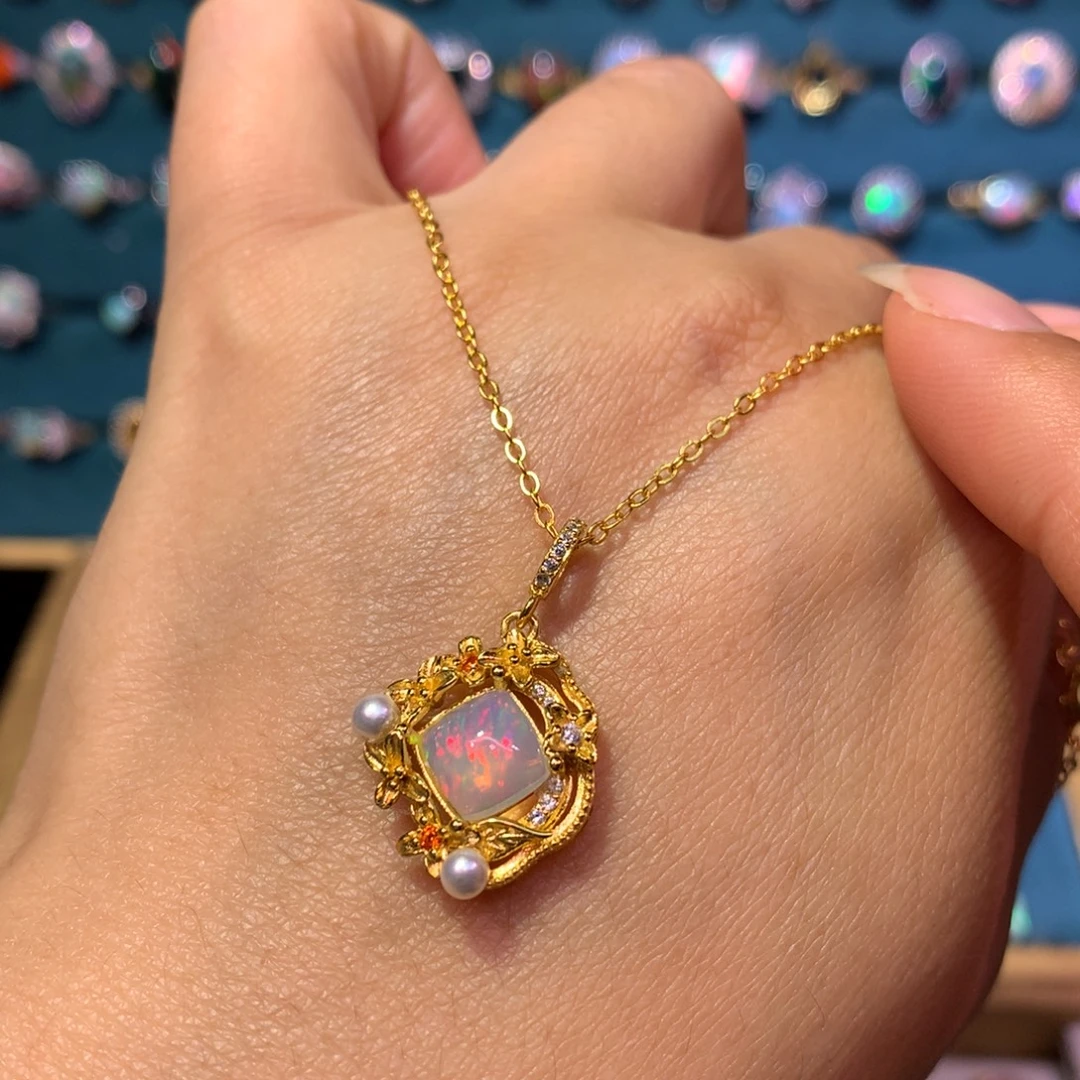 欧泊银S925镶嵌吊坠款