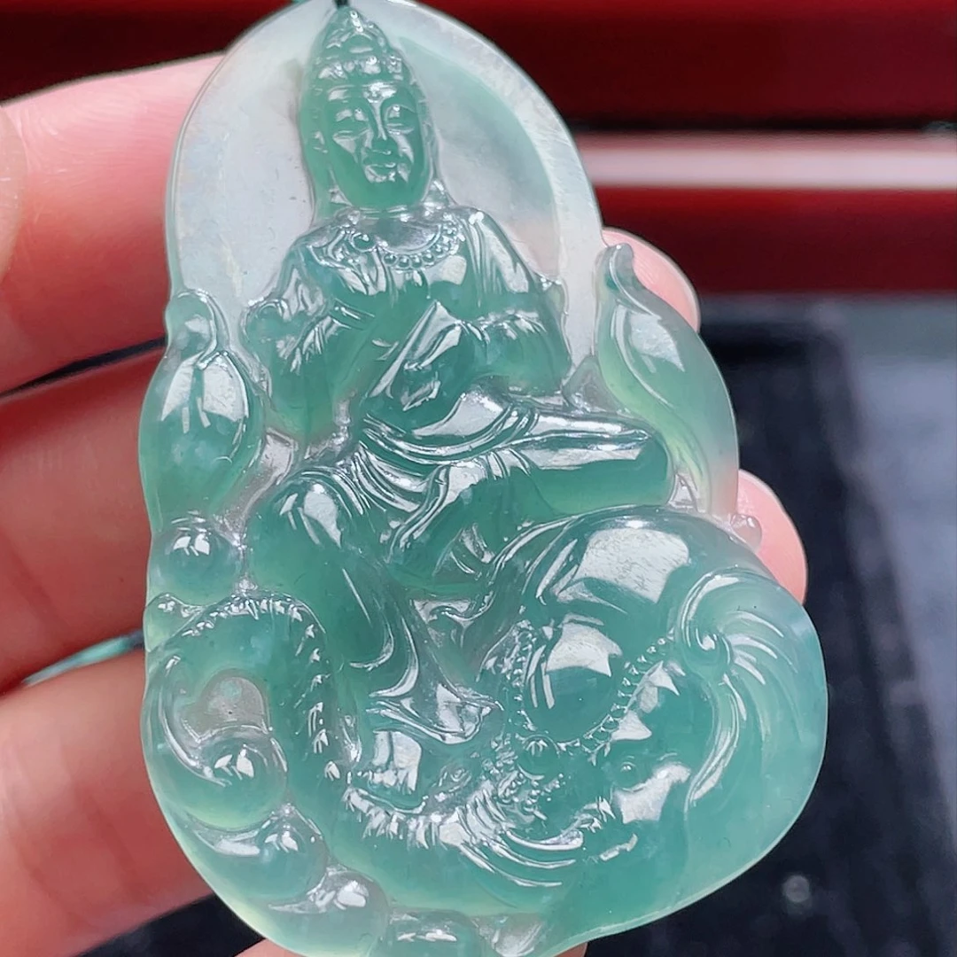 翡翠颈饰未镶嵌18，