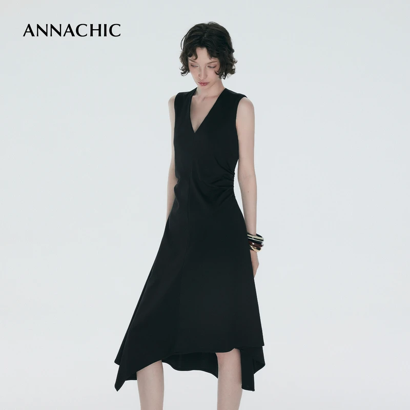 ANNACHIC绝美度假/深V领不规则无袖连衣裙女收腰修身小黑裙背心裙