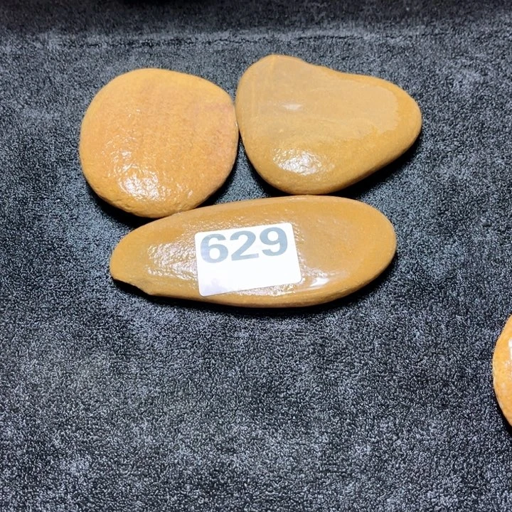 舀***雨手工艺品琉璃木头人的故事