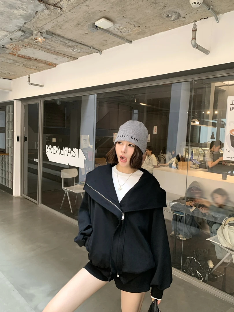 Lynka Vogue韩系黑色翻领卫衣秋季新款时尚设计感宽松外套