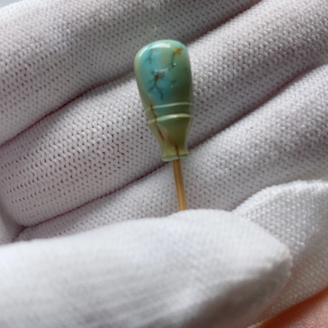 绿松石颈饰未镶嵌小*