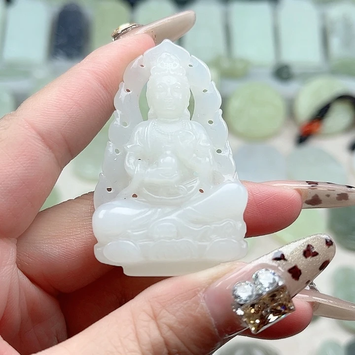 和田玉未镶嵌颈饰