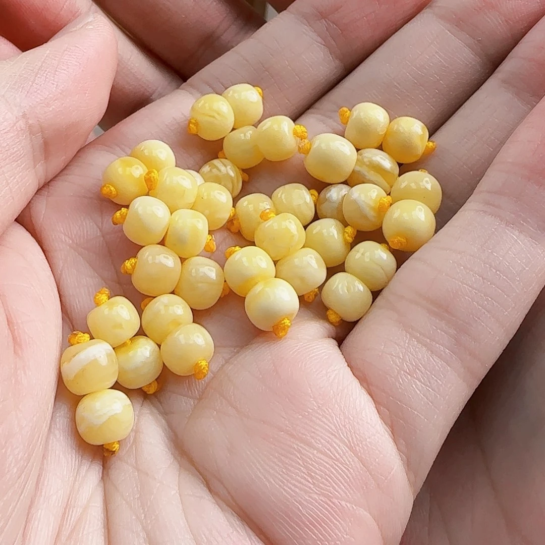 未镶嵌琥珀珠宝奇石多样性发其一