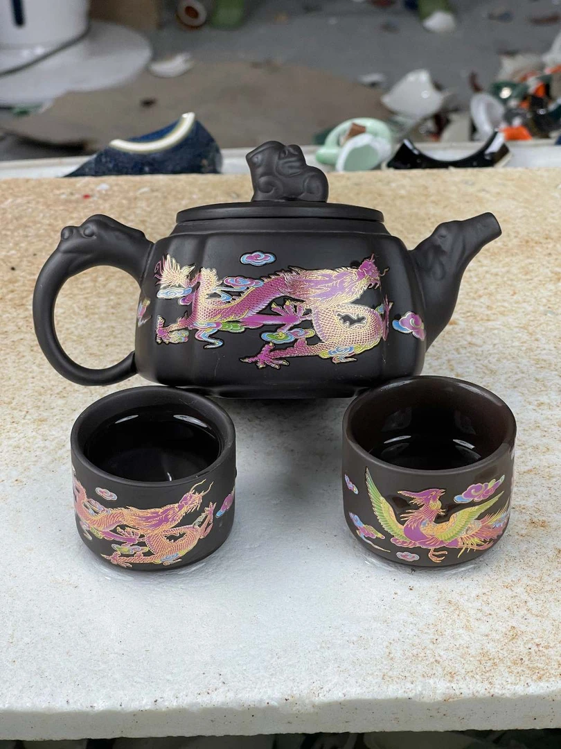 【闪购商品】新龙凤呈祥深井老紫泥四方壶（紫气东来款 送两杯）L