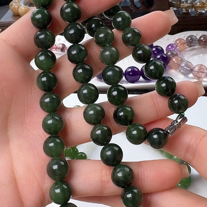 和田玉（碧玉）颈饰未镶嵌