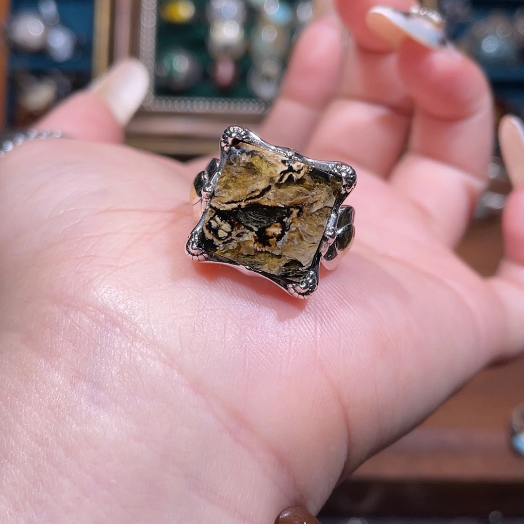 琥珀银S925镶嵌戒指