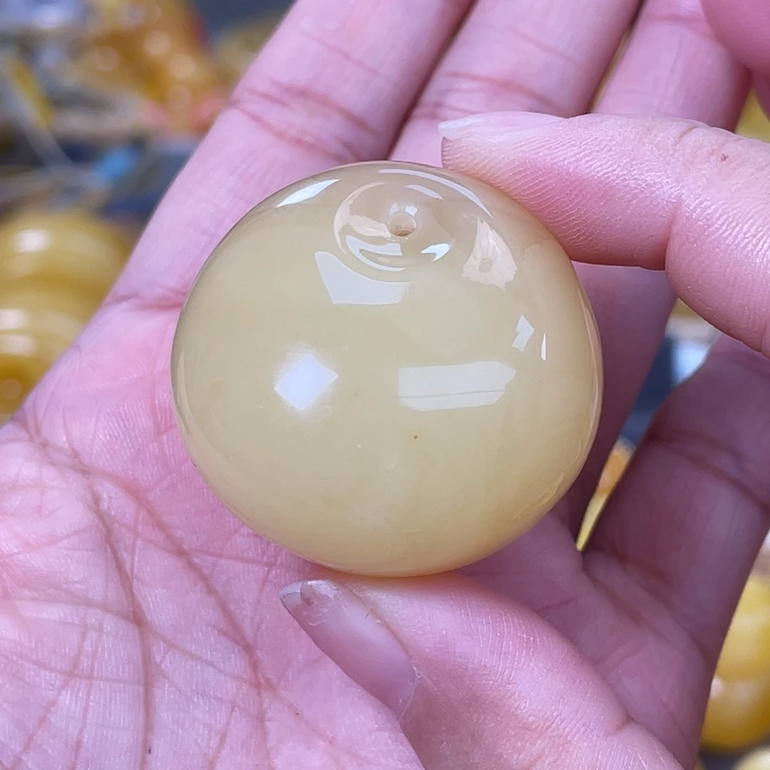 琥珀未镶嵌裸石h11