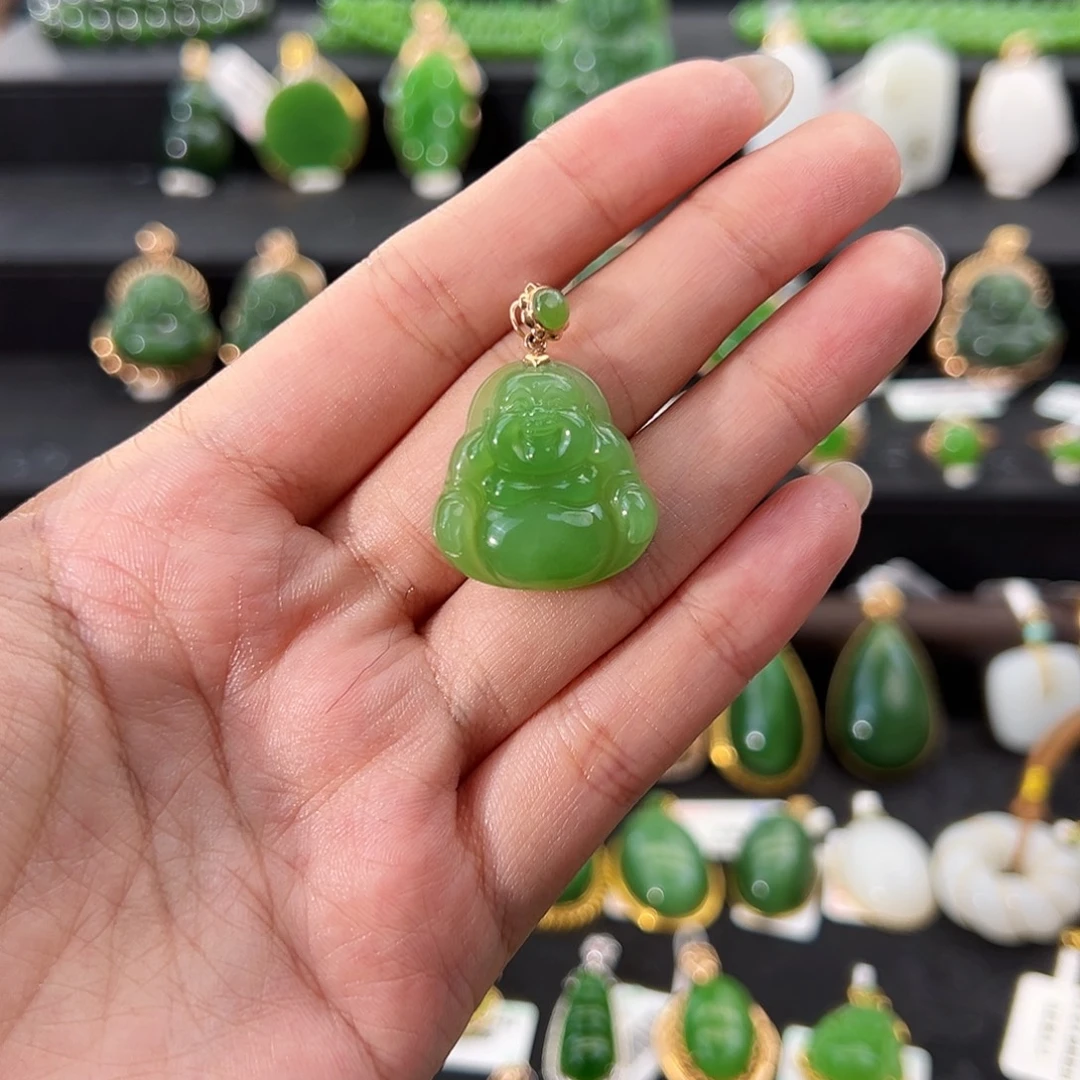 和田玉（碧玉）18K金镶嵌吊坠(不含链)苹果绿佛公22mm