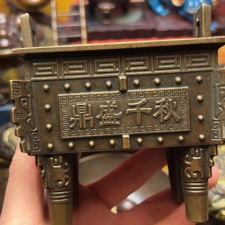 精美铜器摆件下单