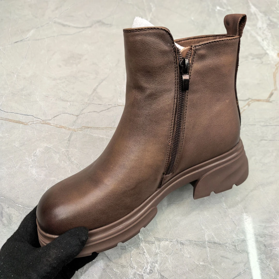 f（孤品）38码粗跟女靴(牛皮)j8592