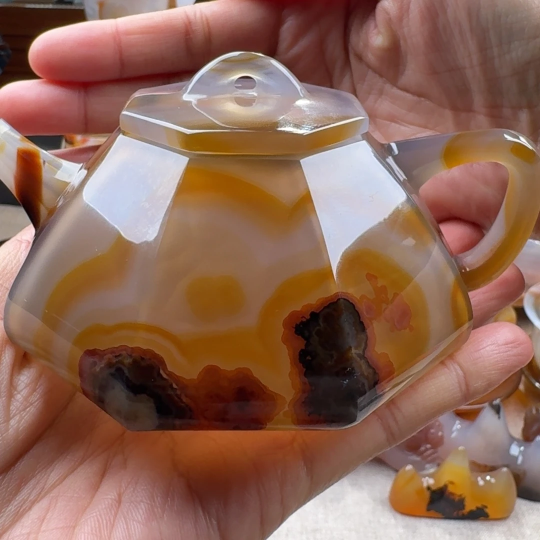 国***人玛瑙/玉髓未镶嵌玛瑙茶壶