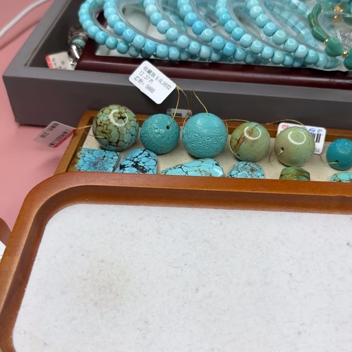 未镶嵌绿松石手链