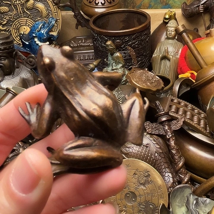 精美铜器批发档口