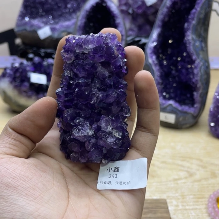 未镶嵌大型摆件(非配饰)紫晶
