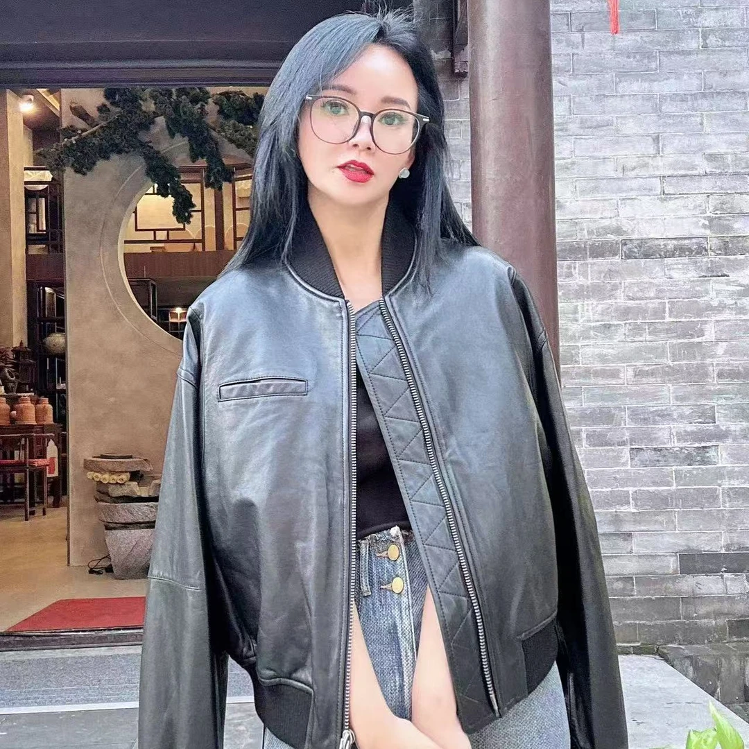 休闲减龄皮衣外套