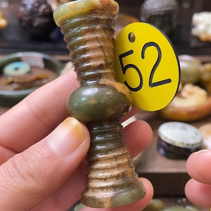 和田玉（糖玉）未镶嵌颈饰