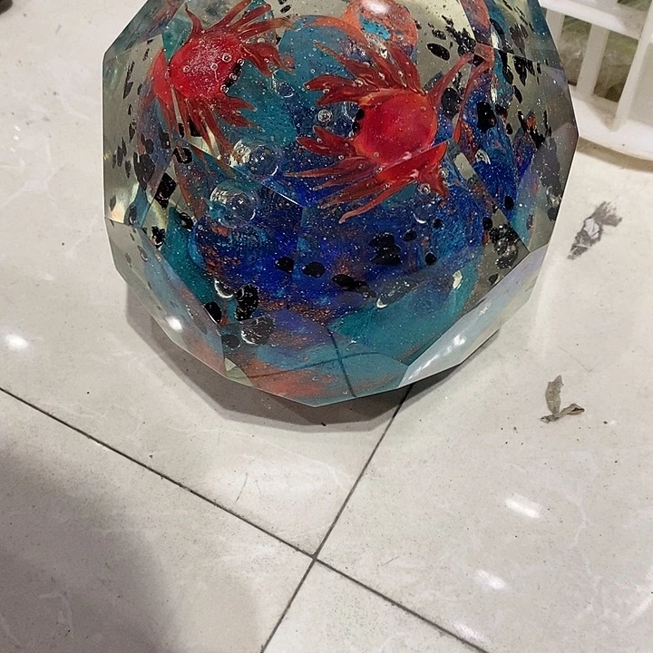 月**情1265235255325566888