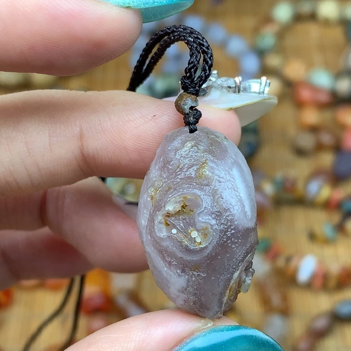 玛瑙/玉髓未镶嵌珠宝半成品