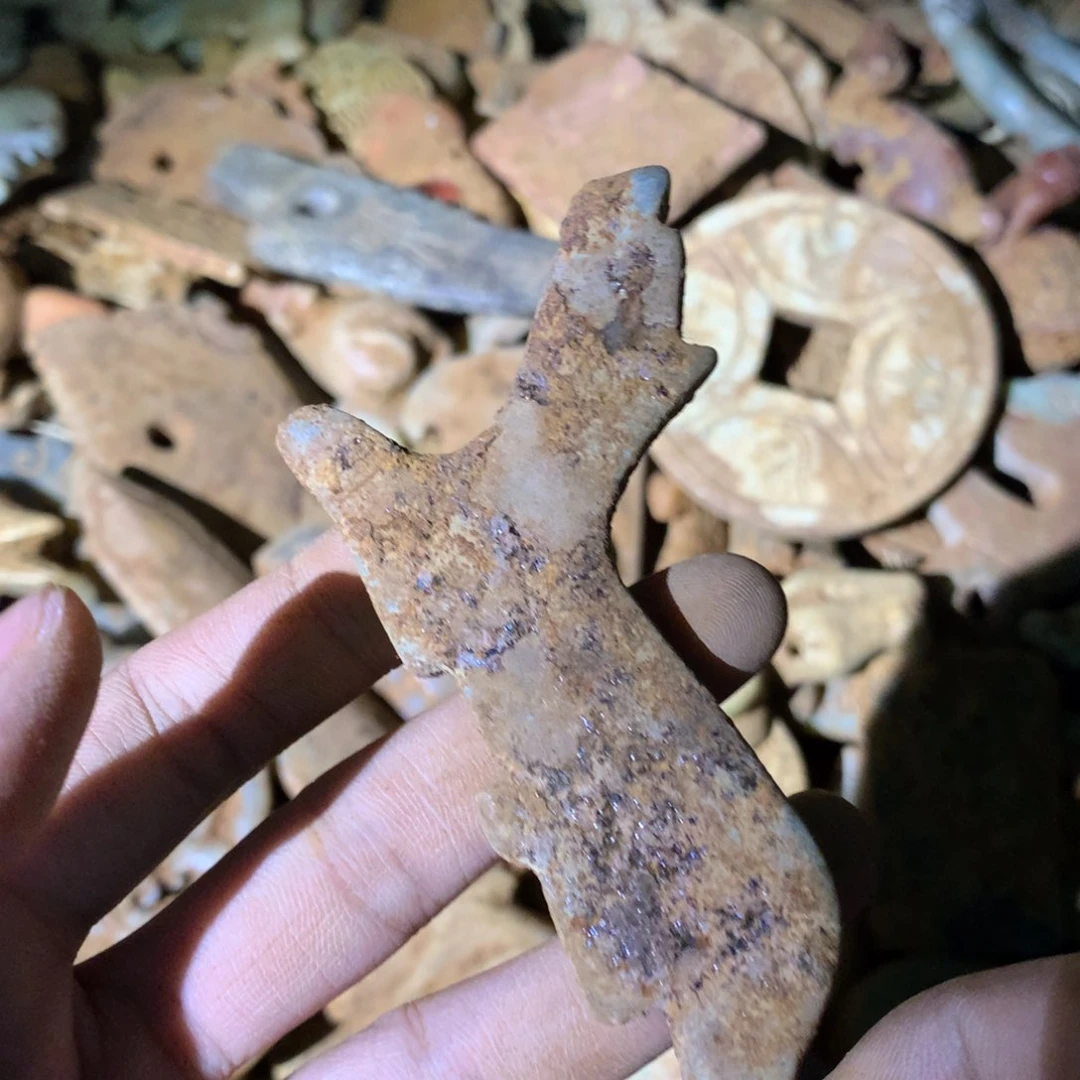 和田玉（糖玉）未镶嵌挂件